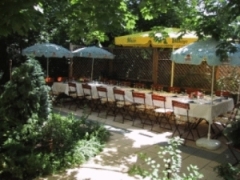 Hotel Arnold Tata